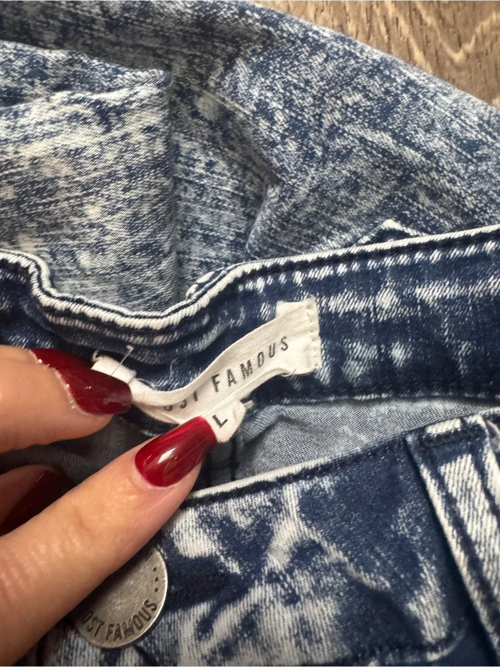 Almost Famous Acid-Wash Skinny Jeans, Large - Picture 3 of 7